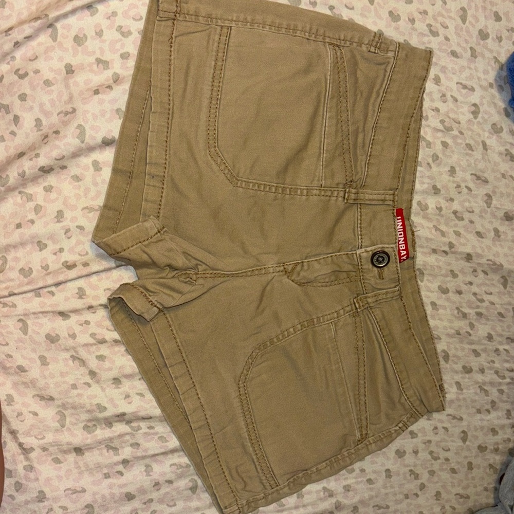Jean shorts, tan, union bay, size 9 also a size medium
